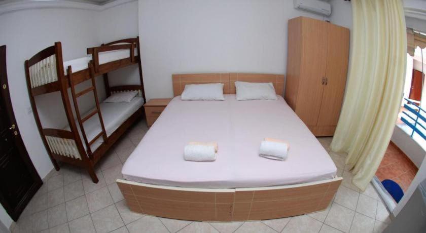 Sea View Apartments Saranda Extérieur photo